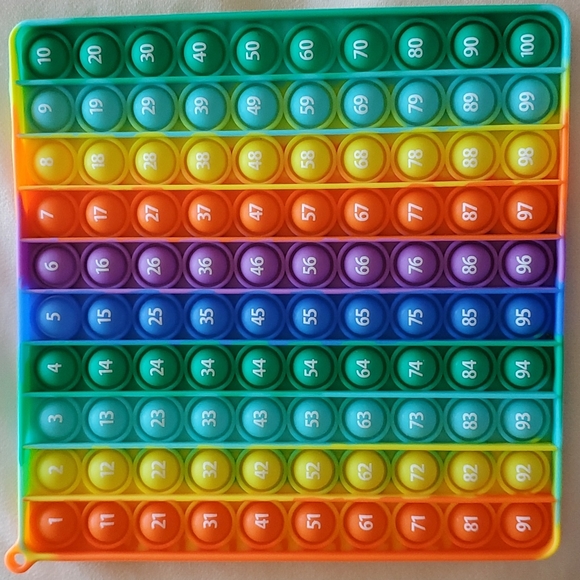 Square Rainbow Pop-It with 100 pops - Picture 2 of 5
